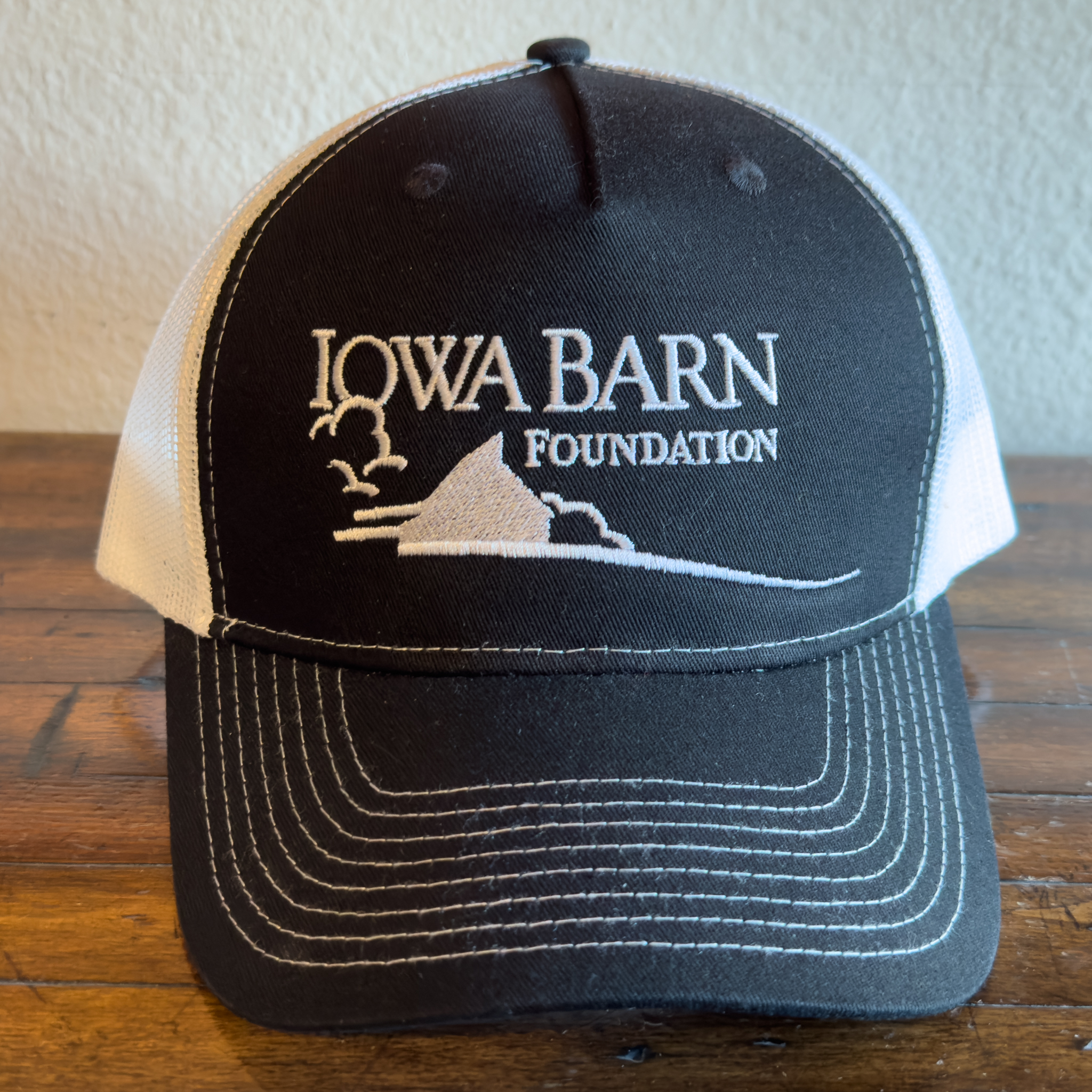 Iowa Barn Foundation Trucker Hat – Black