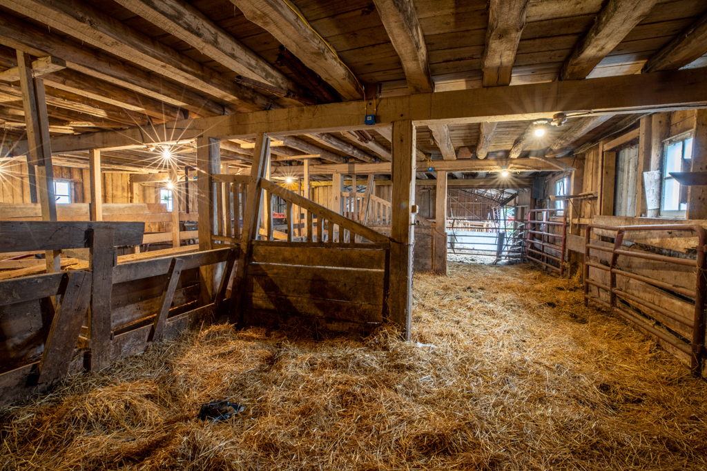 Jack Smith Family Barn - Iowa Barn Foundation