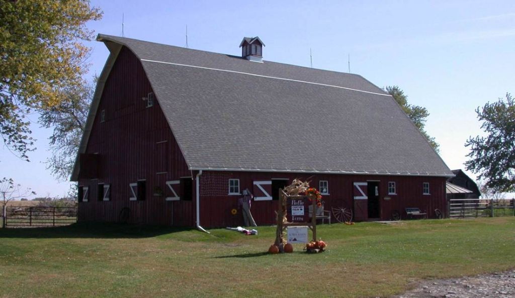 Ascherl Barn