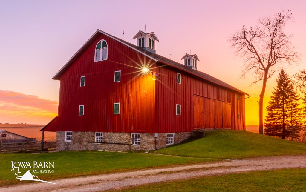 Robinson Barn