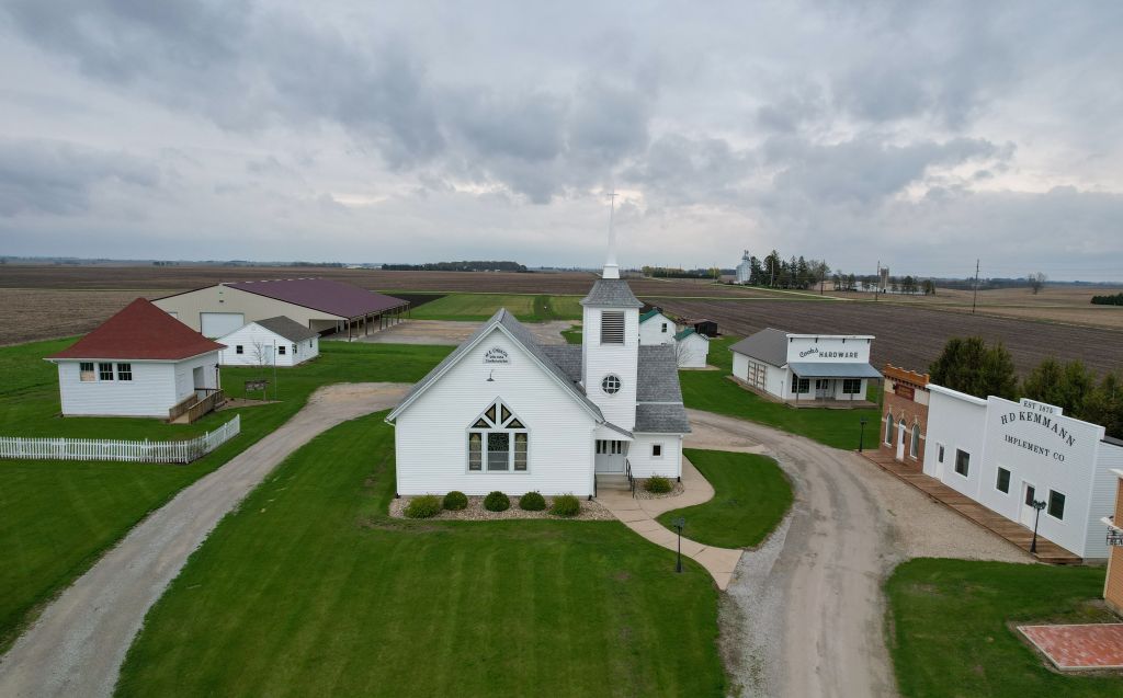 Cedar County Historical Society Museum and Prairie Village