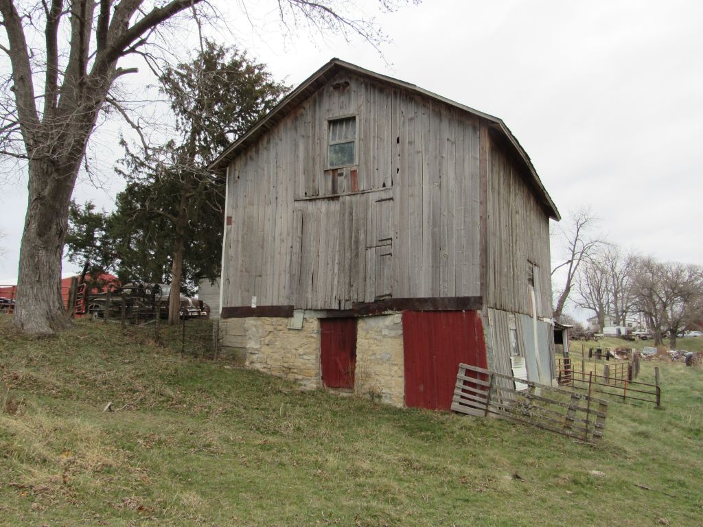 Kaufmann 1859 Barn